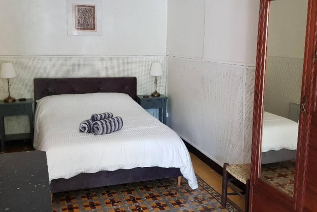St Jean Du Gard : Spacious Apartment With Use Of Pool Saint-Jean-du-Gard Ngoại thất bức ảnh