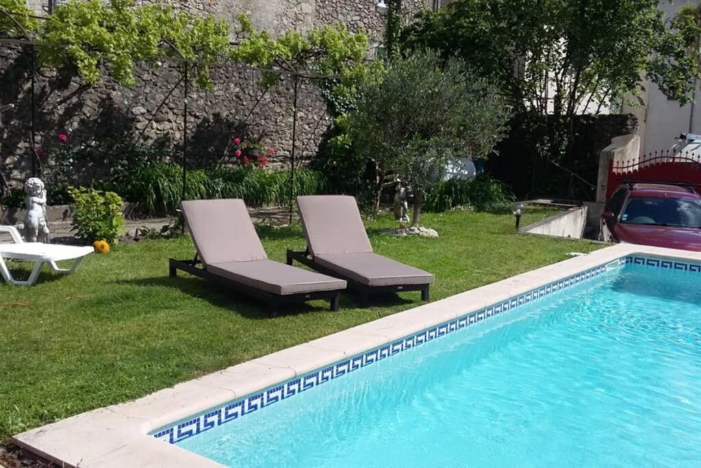 St Jean Du Gard : Spacious Apartment With Use Of Pool Saint-Jean-du-Gard Ngoại thất bức ảnh