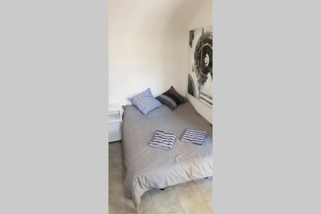 St Jean Du Gard : Spacious Apartment With Use Of Pool Saint-Jean-du-Gard Ngoại thất bức ảnh